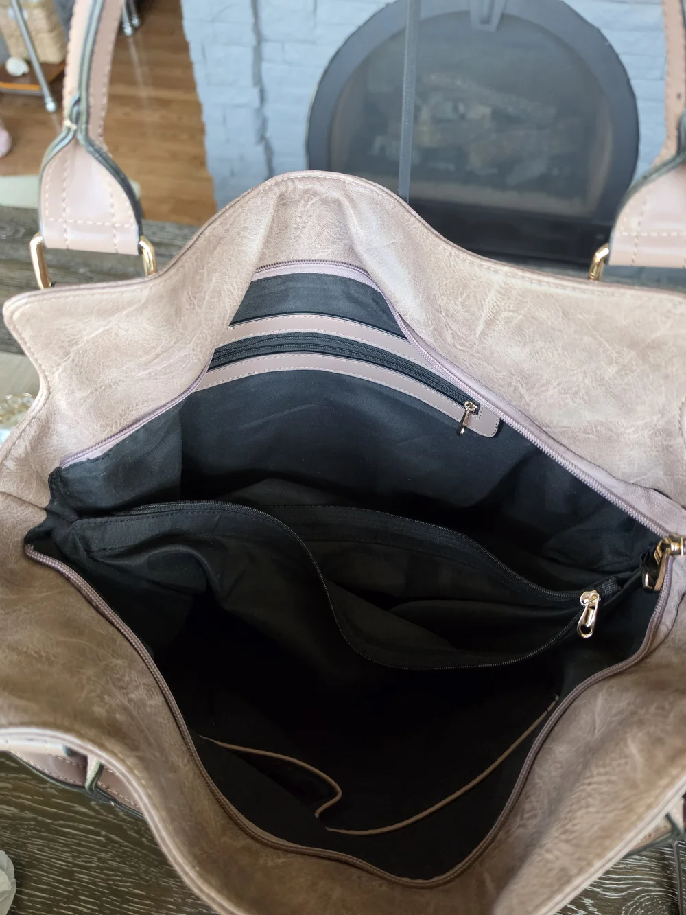 Women’s Neutral Taupe Shoulder Bag with Wristlet